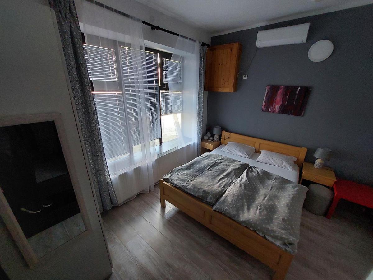 Hostelche Guest House Smederevo Exterior photo