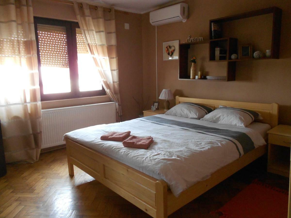 Hostelche Guest House Smederevo Exterior photo